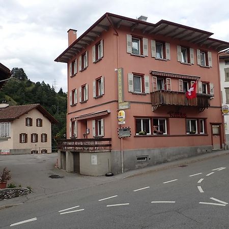 Hotel Raetia Tiefencastel Exterior foto